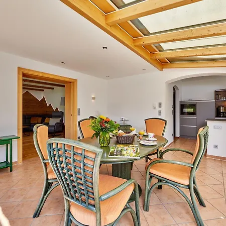 Christiane Knoepfle Appartement