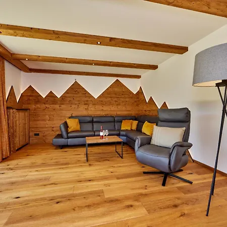 Christiane Knoepfle Appartement *